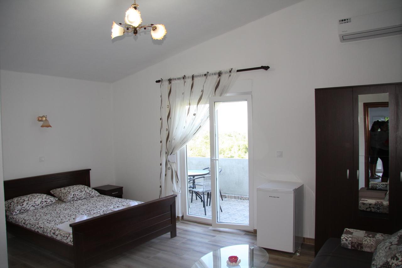 Vrzina Farm House Skadar Lake فيربازار المظهر الخارجي الصورة
