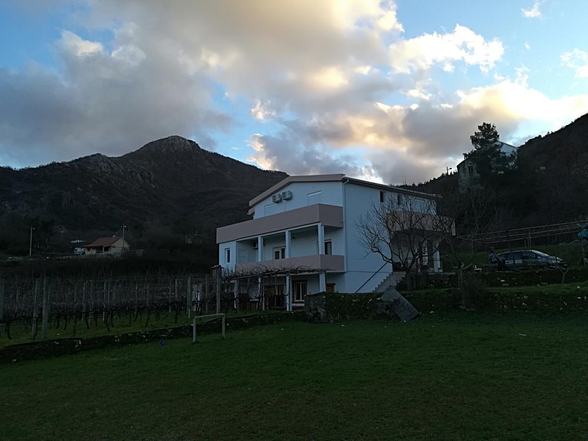 Vrzina Farm House Skadar Lake فيربازار المظهر الخارجي الصورة