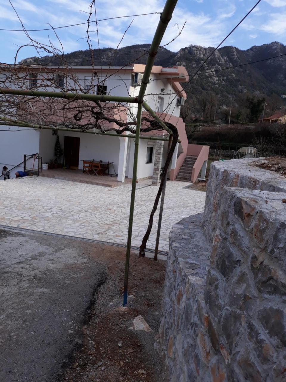 Vrzina Farm House Skadar Lake فيربازار المظهر الخارجي الصورة